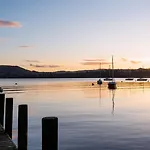 Otel The Windermere At The Wateredge Inn,