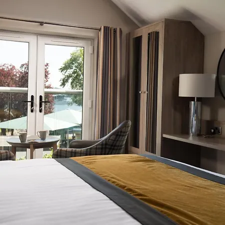Hotel Windermere At The Wateredge 4*