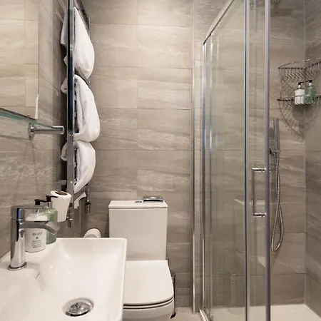 The Windermere At The Wateredge Inn, 4* Ambleside